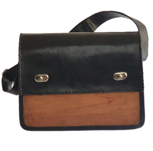 Malik Wood Front Messenger (SOLD in local galleries ONLY)